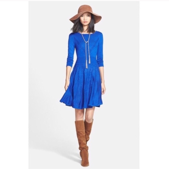 Authentic Kendra Scott Gold Necklace - Picture 3 of 4